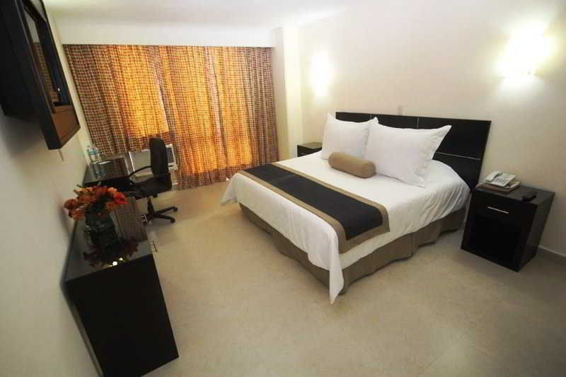 May Palace Hotel Tuxpan  Exterior photo